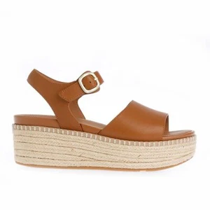 Sandalias de cuña para mujer Fit Flop Eloise alpargata correa trasera en marrón - Imagen 1 de 5