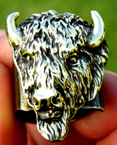 Anello con sigillo uomo in ottone testa bisonte di bufalo bel regalo regolabile da 6 a 11 taglia - Foto 1 di 6