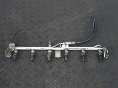 96 97 98 MERCEDES-BENZ SL320 FUEL RAIL W/ INJECTORS - Image 1 of 4