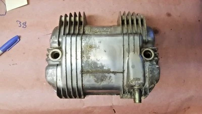 Honda cm450e cm450 culata válvula basculante cubierta nighthawk 1983 (bin 115) Foto 1 de 2