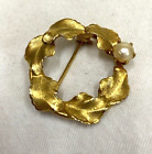 Vintage Gold Tone Leaf Wreath Brooch with white fuax pearl