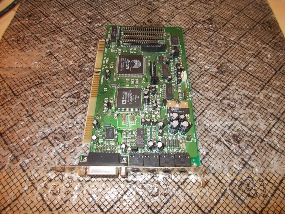 Mozart Mozart-16 S601211-G ISA Sound Card + MIDI - Image 1 of 1