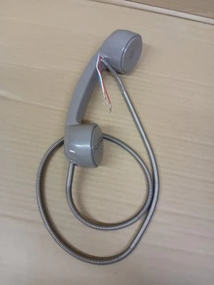 TELEFONO pubblico a gettoni u+i anni 70 Cornetta Nuova Ricambio sip  - Immagine 1 di 4