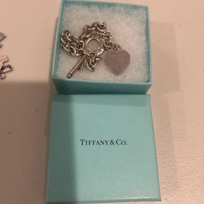 Tiffany & Co. Bracelet, Return to Tiffany toggle clasp bracelet  8” Inches. - Image 1 of 4