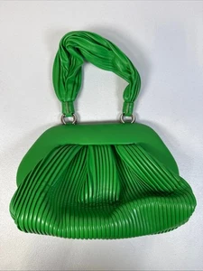 THEMOIRè Weaved Mantis Tia Bag with Defects - Picture 1 of 14