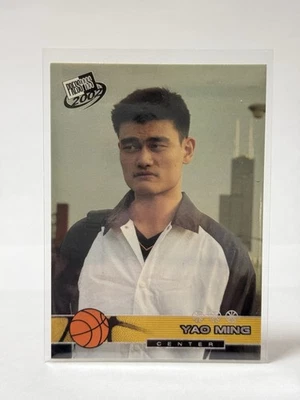 Pase de prensa 2002-03 Yao Ming #18 novato Shanghai Sharks Foto 1 de 2