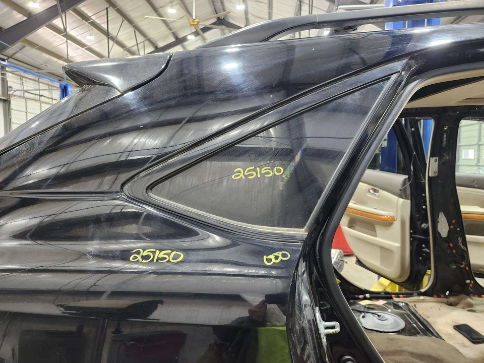 04-09 Lexus RX330 RX350 RX400H cuarto de vidrio lado derecho del pasajero OEM 6271048170 Foto 1 de 1