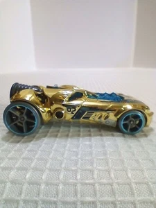 2007 Hot Wheels Rocket Fire Car #02 Gold W/ Blue Trim. Made In Indonesia L9937 - Picture 1 of 22