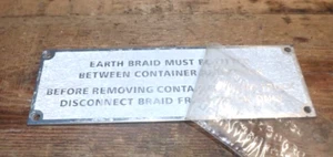 Earth strap warning plate.Container Truck.Metal.NOS. 18.5cm by 6cm by 3.2mm - Picture 1 of 3