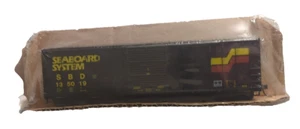 Roundhouse SEABOARD SYSTEM 50' FMC Rib Boxcar SBD 135019 RTR with KD's - Picture 1 of 6