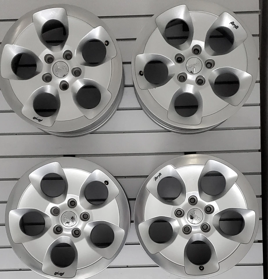 1999-2004 JEEP GRAND CHEROKEE FACTORY ORIGINAL OEM 18" ALLOY WHEELS RIMS 9119 - Image 1 of 4