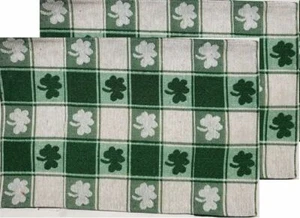 Set di 2 tovagliette arazzo,13"x19",ST. PATRICK'S,FOGLIE DI TRIFOGLIO IN QUADRATI,HC - Foto 1 di 9