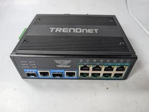 TRENDnet TI-BG104 10-Port Industrial Gigabit PoE Switch - Afbeelding 1 van 6