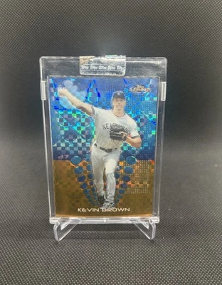 2004 Topps Finest - Kevin Brown #85 Uncirculated Gold X-Fractor /139 - Yankees - Image 1 of 3