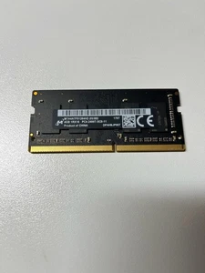 Mac RAM Apple Micron Arbeitsspeicher 4GB PC4-19200 DDR4 SO-Dimm 2400 MHz  - Bild 1 von 2