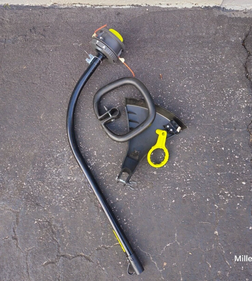 Recortadora de cuerdas RYOBI Expand-It eje curvo con cabezal de tope y cubierta - CAJA ABIERTA Foto 1 de 4