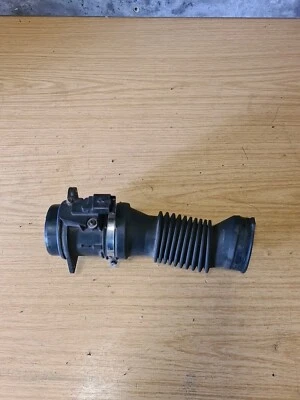 PEUGEOT 308 MK2 2016 2.0 HDI AIR FOW SENSOR & AIR INTAKE 9662635680 9869598655 - Image 1 of 4