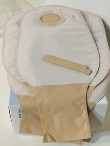 20 Ct Convatec 404027 Sur-Fit Natura Drainable Ostomy Pouch 1-3/4" 45mm PACK/20 - Picture 1 of 4