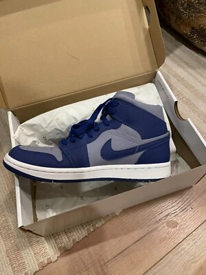 Talla 7 - Air Jordan 1 SE Mid Iron Purple Deep Royal W Foto 1 de 4