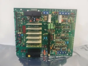 ¡GARANTIZADO! LENZE INVERTER BOARD 7061A - Imagen 1 de 1