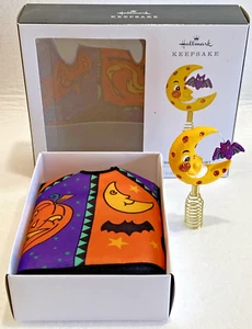 Hallmark 2023 ~ Mini Halloween Bat & Moon Tree Topper & Skirt ~ NIB - Picture 1 of 11