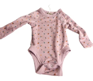 Patagonia Baby Girl Newborn Bodysuit Capilene Base Layer Floral Long Sleeve NWOT - Picture 1 of 3