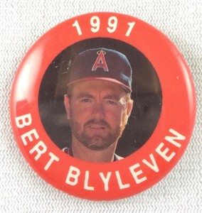 MLB 1991 MLBPA Photo Button Pin - California Angels - Bert Blyleven