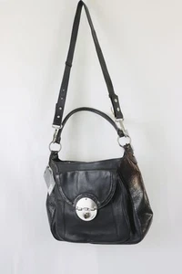 Bolso negro Mimco Turnlock TOTALMENTE NUEVO de Reluv Clothing - Imagen 1 de 4