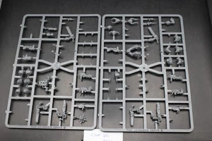 Warhammer 40k Chaos Space Marines Sprues Bits - Picture 1 of 3