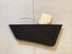 2011-2017 MERCEDES W207 E350 E550 Rear Right Side Door Speaker Tweeter Cover OEM - Picture 1 of 11