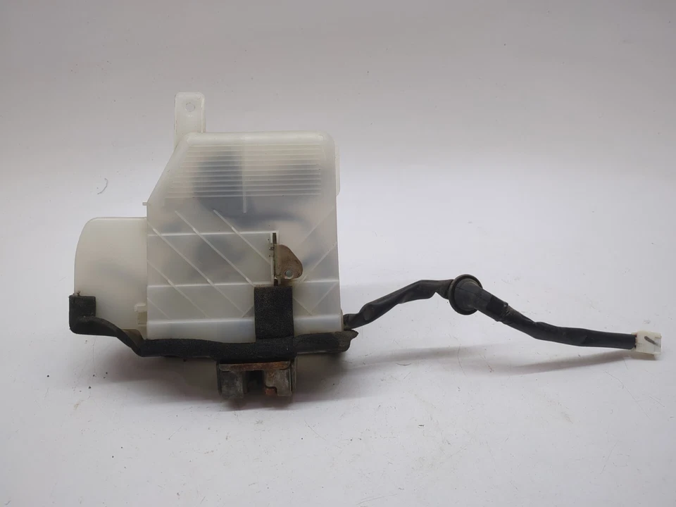 Оригинальный привод защелки багажника заднего борта с электроприводом 2003–2009 Toyota 4runner - Изображение 1 из 4