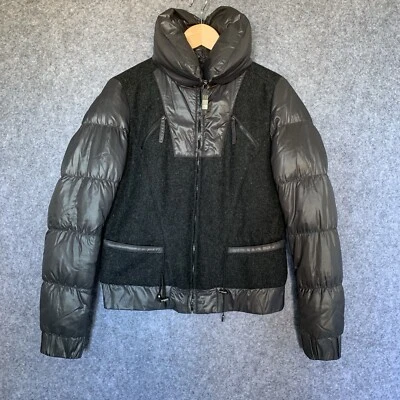 Chaqueta de plumón Trussardi para mujer mezcla de lana gris acolchado talla 40 UK 8 XS S ligera en muy buena condición Foto 1 de 4