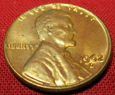 1962 D Denver Lincoln Memorial Cent/Penny -  Uncirculated - Red  - Image 1 of 3