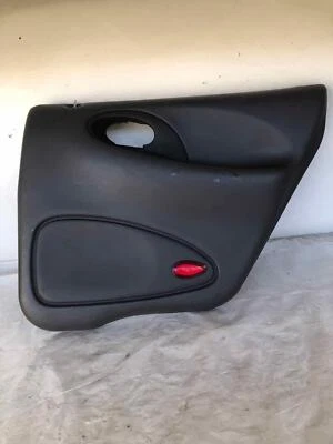 Ford Taurus 1999 sedán panel de moldura de puerta trasera 4 puertas lado derecho del pasajero OEM Foto 1 de 4