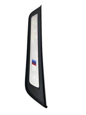 BMW M550I XDRIVE G30 2018-2023 - Placa de umbral de puerta trasera derecha A1233 Foto 1 de 3