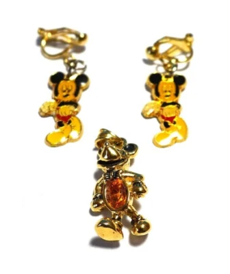 LOTE DE JOYAS DISNEY MICKY MOUSE PENDIENTES ESMALTE DORADO CLIP EN COLGANTE Foto 1 de 3