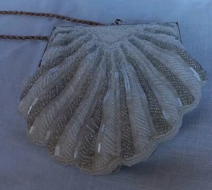 Cartera de noche retro vintage Walborg concha de almeja antigua - Imagen 1 de 3