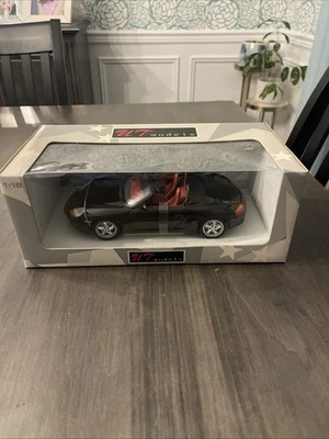 UT models 1/18 Porsche Boxster Cabriolet black 27853 in box - Image 1 of 4
