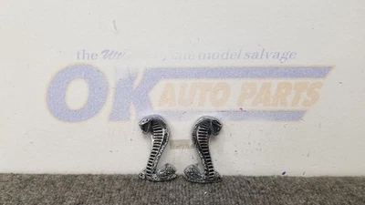 98 FORD MUSTANG SVT COBRA FENDER EMBLEM SET PAIR - Image 1 of 4