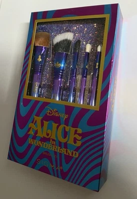 Sigma Beauty Alice In Wonderland Brush Set Brand New 6-Piece Set   - Image 1 of 4