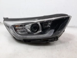 OEM 92102H8500 LED Halogen Head Light Lamp RH for Kia Stonic 2017-2023 - Picture 1 of 2