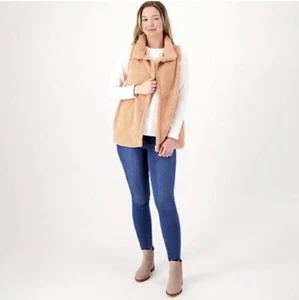 UGG Koolaburra Oversized Sherpa Teddy Vest - NWOT Size Medium - Picture 1 of 10
