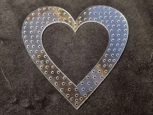 Crafting Wreath Template Heart Hollow - Picture 1 of 10