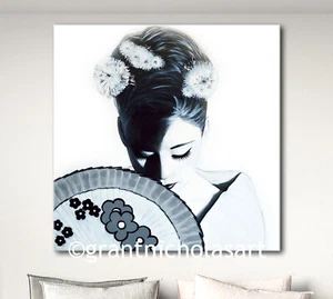 Beautiful Black & White Japanese Geisha Canvas Print peaceful wall art picture - Picture 1 of 7