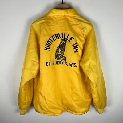 Jaqueta Coach Vintage Anos 80 Hooterville Inn Blue Mounds Wisconsin Grande 26x29,5 - Imagem 1 de 4
