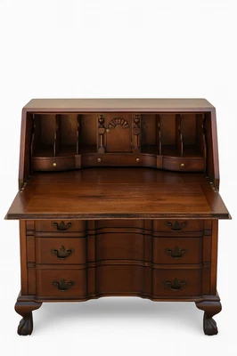 Secretária vintage Queen Anne madeira cerejeira com gavetas serpentina - Imagem 1 de 4