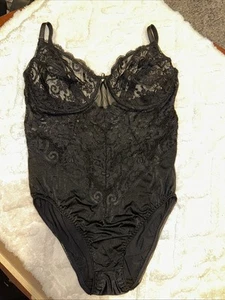Bodysuit Women’s 38 Black Lace Wacoal USA Medium ? Snaps Teddy Lingerie - Picture 1 of 8