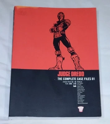 Judge Dredd The Complete Case Files 01 Graphic Novel Omnibus - 2000 AD/Rebellion - Image 1 of 4