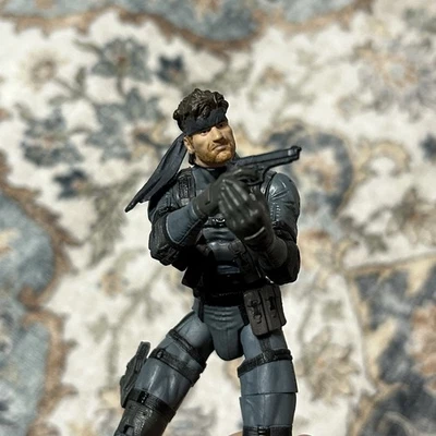 Figura de acción Metal Gear Solid 2 Sons of Liberty Solid Snake McFarlane Toys 2001 Foto 1 de 4