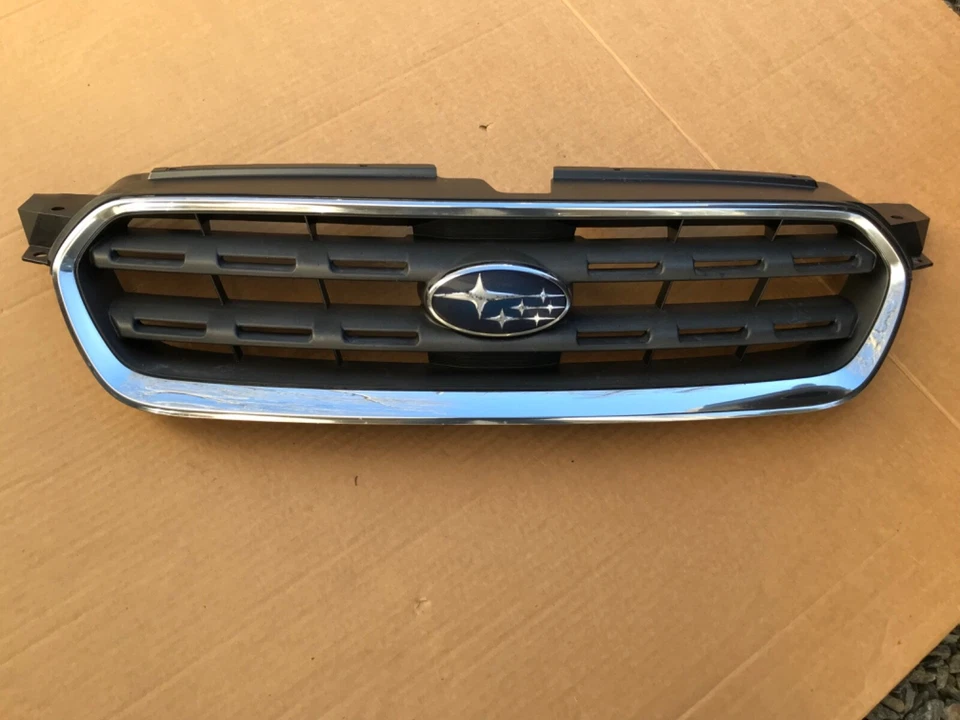 2005-2007 Subaru Outback Front Grille Assembly OEM - 91121AG07C Foto 1 de 1